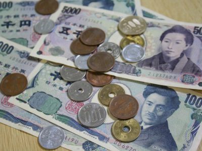 Đổi tiền Nhật ở đâu? Có cần đổi tiền khi đi du lịch Nhật Bản?